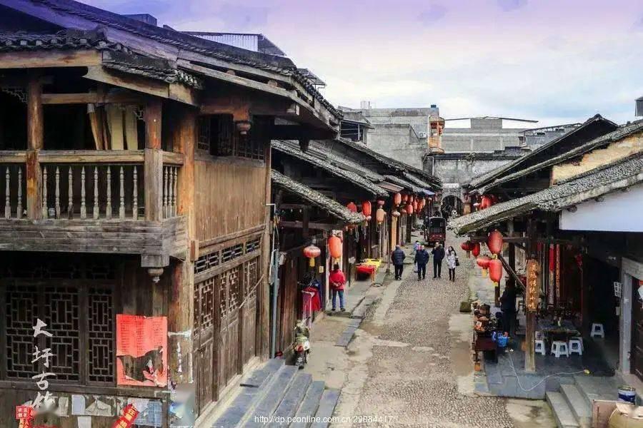 颜良文丑两人联手能否斩杀关羽?关羽表示老子要反杀